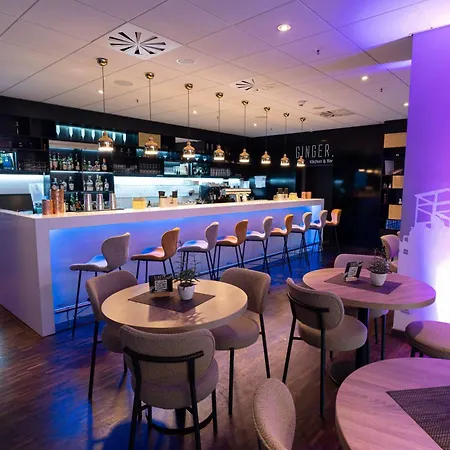 Ξενοδοχείο Radisson Blu 4*