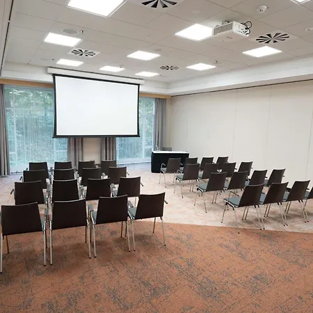 Ξενοδοχείο Radisson Blu 4*