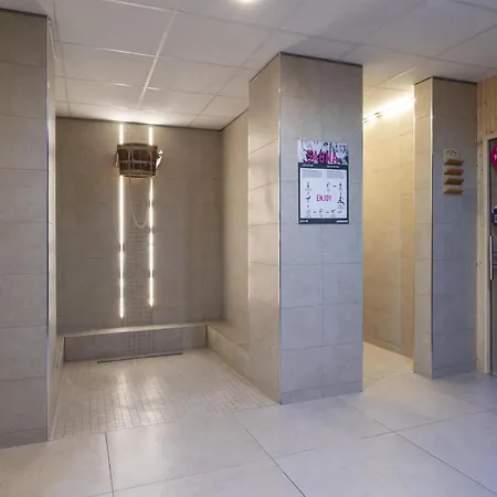 Radisson Blu Hotel 4*