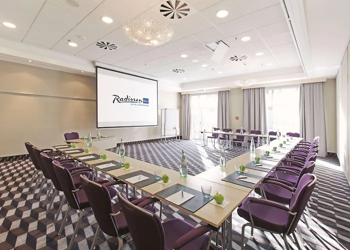 Radisson Blu 4*